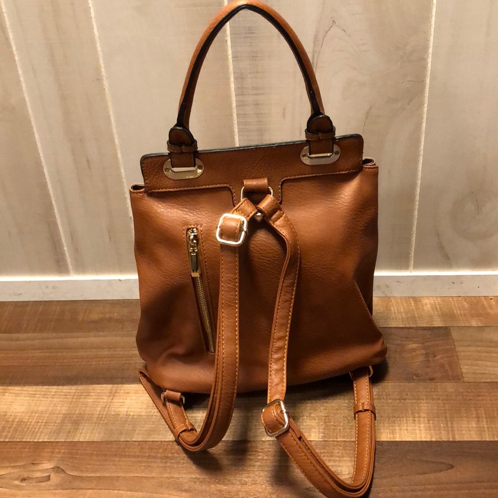 Backpack by Isabelle - Picture 2 of 8